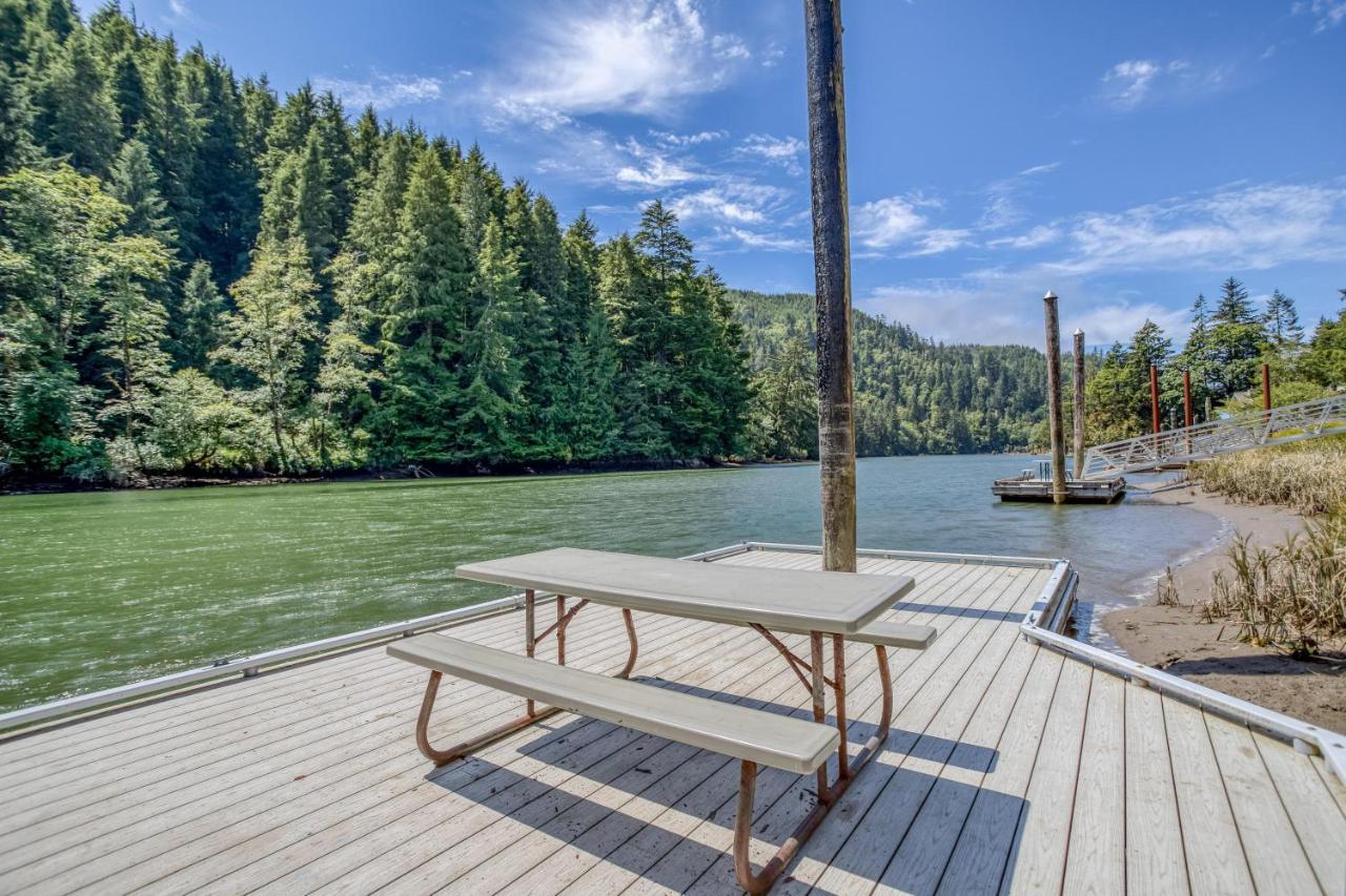 The Crabbing Cabin Villa Lincoln City Exterior photo